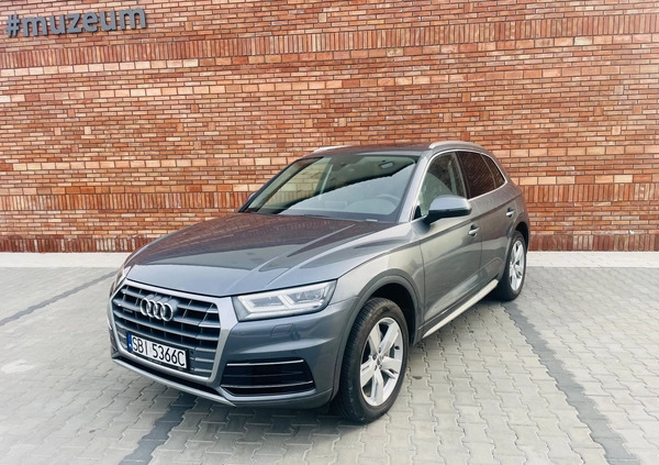 Audi Q5 cena 122800 przebieg: 65000, rok produkcji 2019 z Biała małe 667